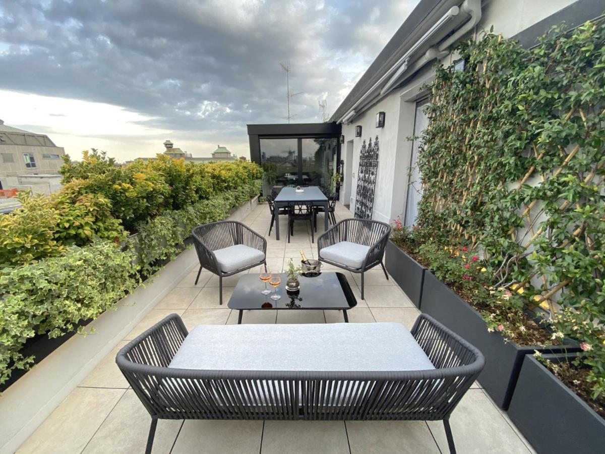 Easylife - Splendido Attico Con Terrazzo E Vista Mozzafiato Nel Cuore Della Citta Milan Exterior photo